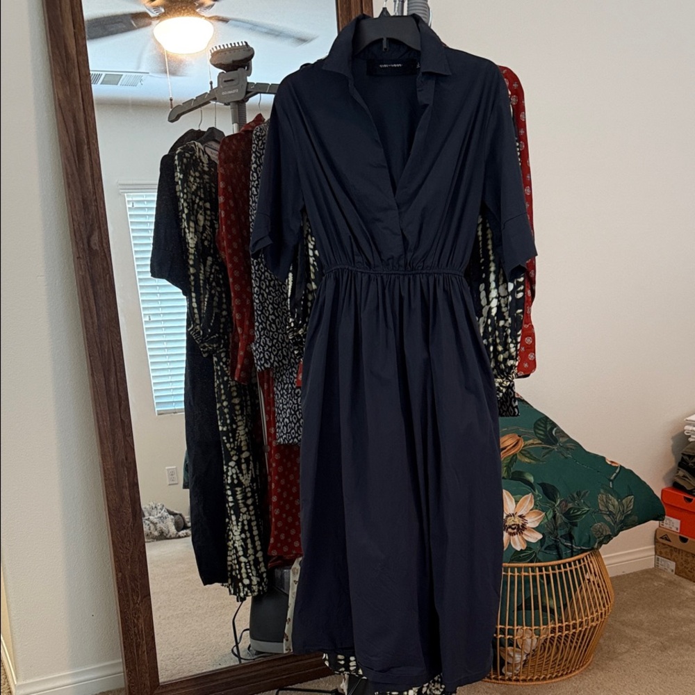 Elegant Navy Midi Dress